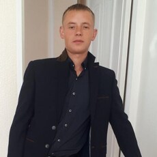 Фотография мужчины Юрий, 30 лет из г. Комсомольск-на-Амуре