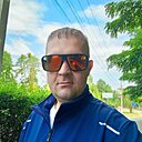 Максим, 33 года