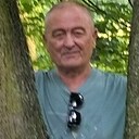 Мурат, 61 год