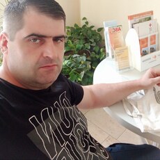 Фотография мужчины Giga, 44 года из г. Франкфурт-на-Майне