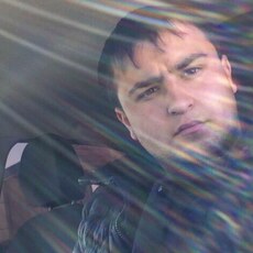 Фотография мужчины Заур, 32 года из г. Омск