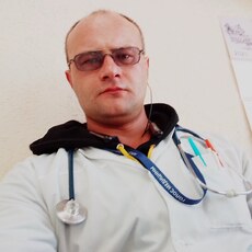 Фотография мужчины Лёва, 25 лет из г. Новый Уоян