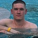 Максим, 23 года