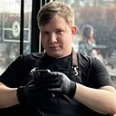 Денис, 24 года