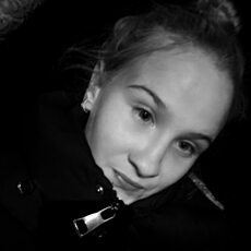 Фотография девушки Елена, 21 год из г. Петровск-Забайкальский