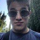 Андрей, 24 года