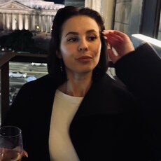 Фотография девушки Эля, 22 года из г. Санкт-Петербург