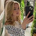 Злата, 22 года