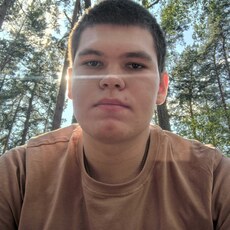 Фотография мужчины Илья, 19 лет из г. Санкт-Петербург