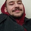 Артём, 24 года