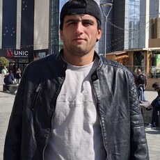 Фотография мужчины Рахмон, 29 лет из г. Кишинев