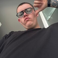 Фотография мужчины Павел, 18 лет из г. Нижний Тагил