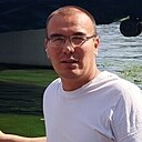 Пулат, 42 года