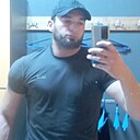 Адам, 33 года