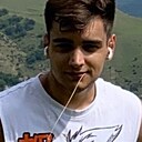 Роман, 23 года