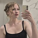 Вика, 22 года