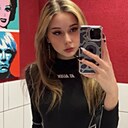 Машенька, 18 лет