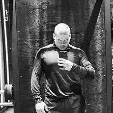 Фотография мужчины Jamshid, 22 года из г. Ижевск