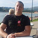 Макс, 33 года