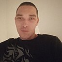 Sugar Boy, 34 года