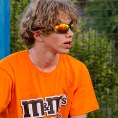 Фотография мужчины Xx, 18 лет из г. Киев