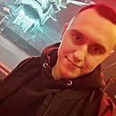 Максим, 25 лет