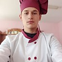 Роман, 20 лет