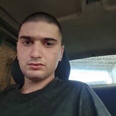 Фотография мужчины Арсений, 19 лет из г. Георгиевск
