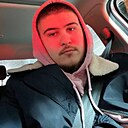 Артур, 24 года