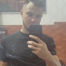 Фотография мужчины Рома, 28 лет из г. Ртищево