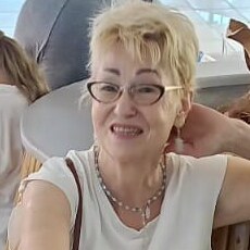 Фотография девушки Елена, 69 лет из г. Санкт-Петербург