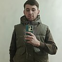 Тохир, 23 года