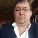 Rz, 42 года