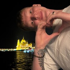 Фотография мужчины Vladyslav, 19 лет из г. Вознесенск