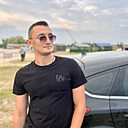 Владислав, 27 лет