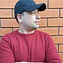 Олег, 33 года