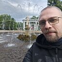 Антон, 33 года