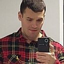 Макс, 32 года