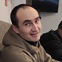 Василий, 32 года