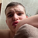 Олег, 23 года