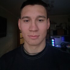 Фотография мужчины Den, 22 года из г. Петропавловск-Камчатский