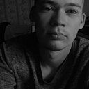 Макс, 24 года