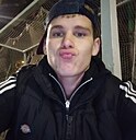 Денис, 20 лет