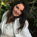 София, 33 года