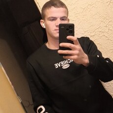 Фотография мужчины Денис, 25 лет из г. Оренбург