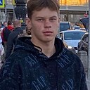 Максим, 22 года