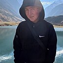 Максим, 18 лет