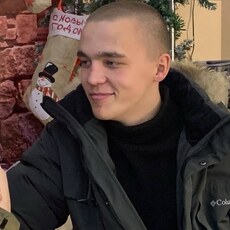 Фотография мужчины Илья, 20 лет из г. Благовещенск