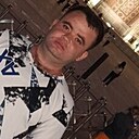 Azizjon, 33 года