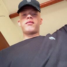 Фотография мужчины Максим, 18 лет из г. Донецк